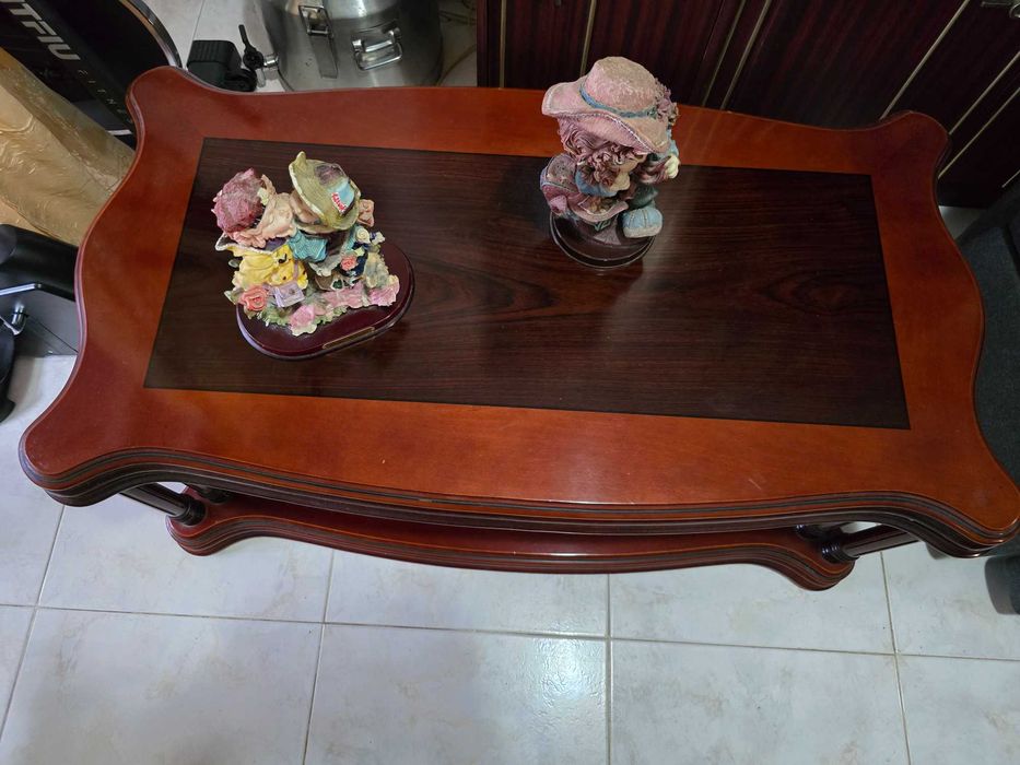 Mesa de apoio na sala