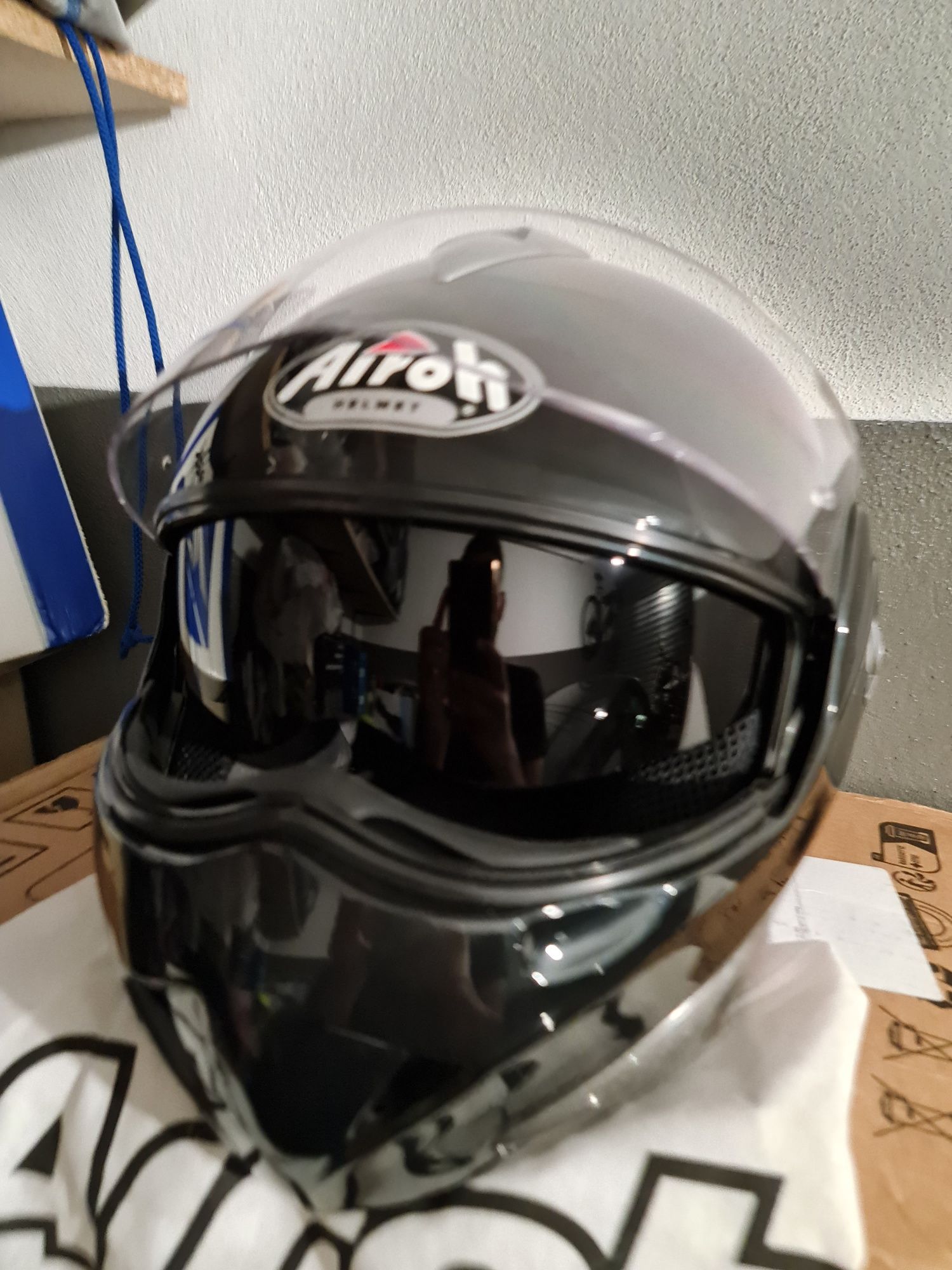 Capacete integral Airoh