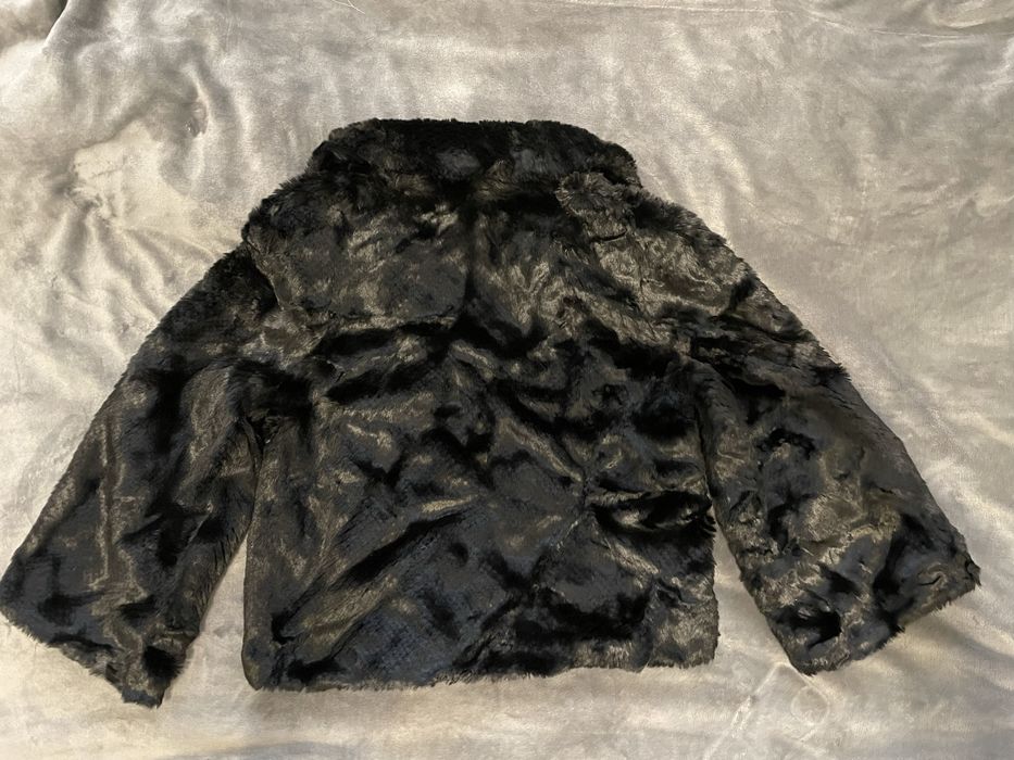 Шубка жіноча APRICOT