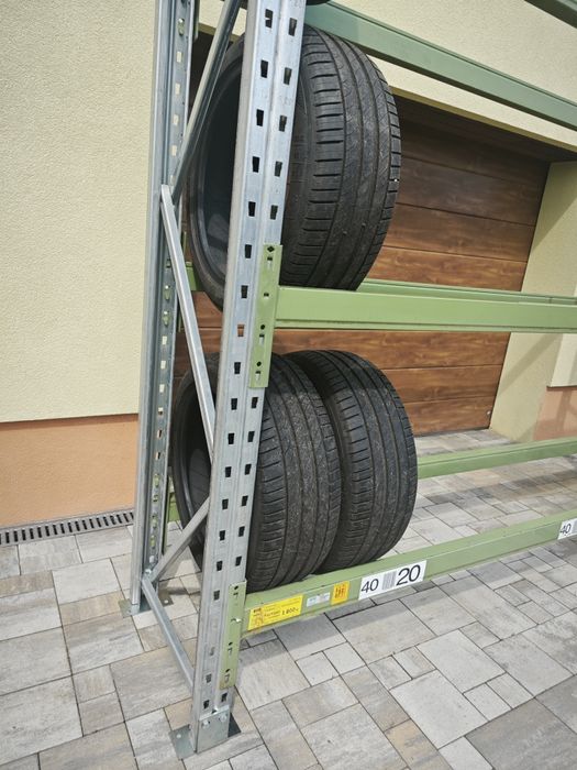 Regał na koła/opony