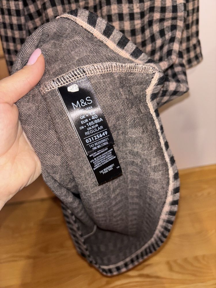 sukienka krótka w kratkę na co dzień M&S