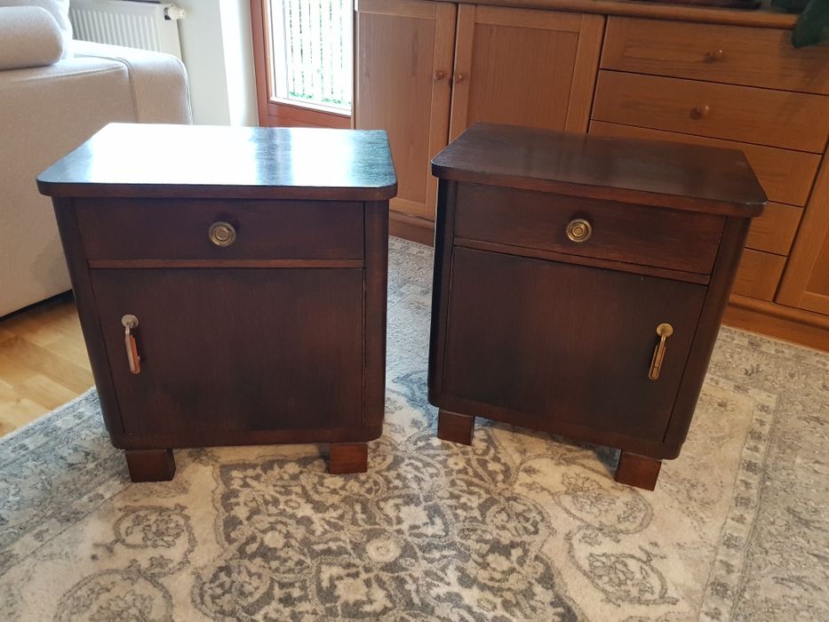 Sprzedam dwie piękne szafki nocne po renowacji