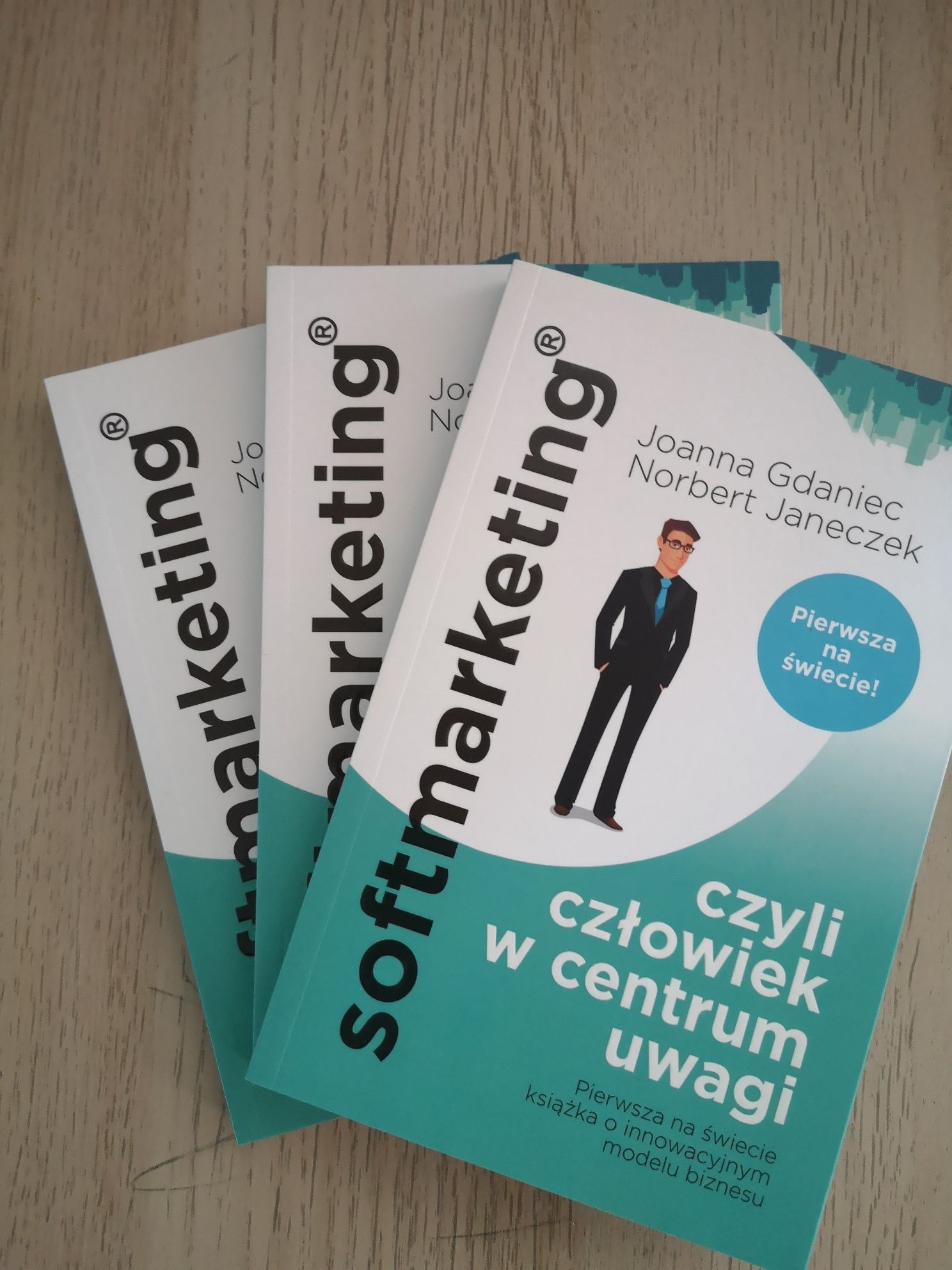 Książka soft marketing człowiek w centrum uwagi Nowa książka