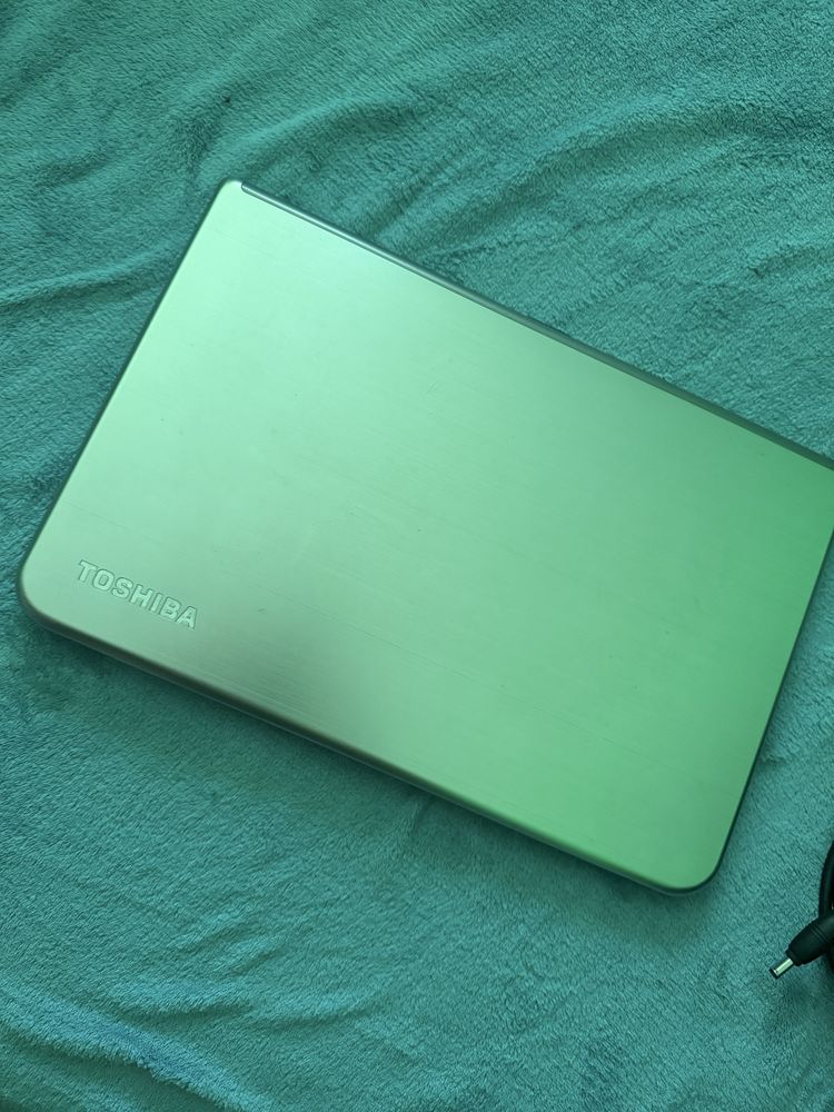 Toshiba SATELLITE M50D-A-118 a funcionar
