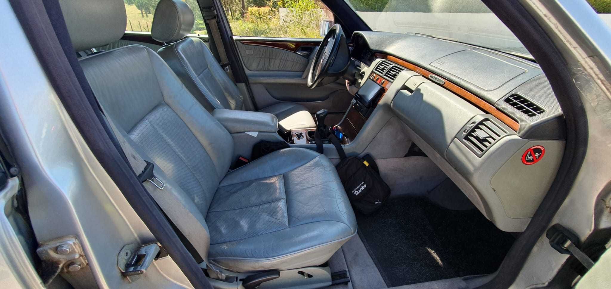 Mercedes económico e confortável