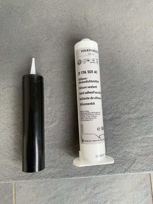 Silikon uszczelniający D 176 501 A1