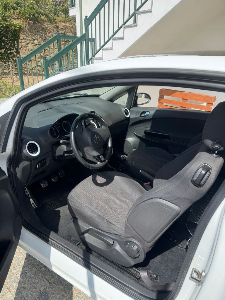 Opel Corsa 1.7 Diesel 130 CV Motor Isuzu