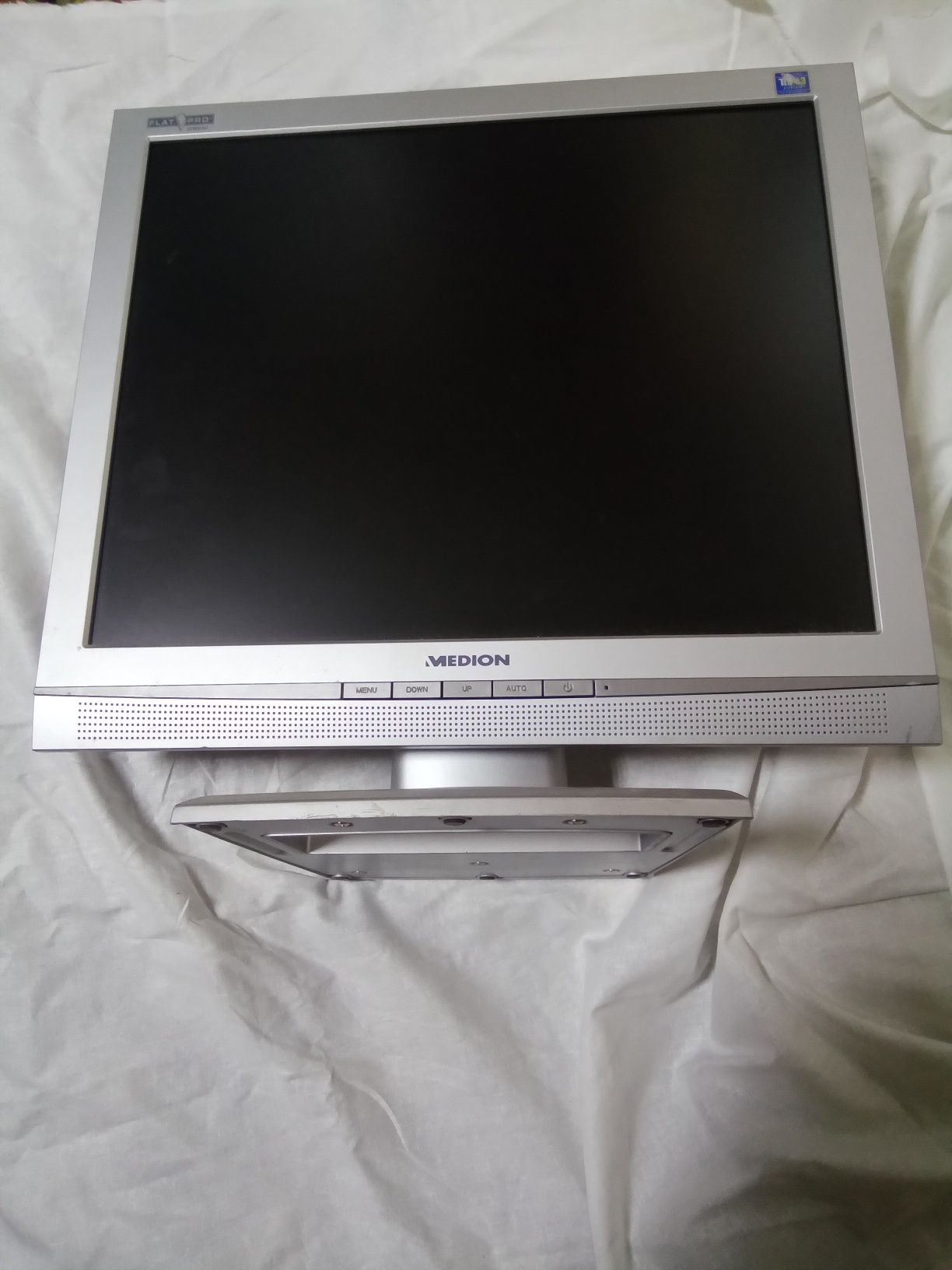 Монитор LED  MEDION MD 2119 PR с Европы