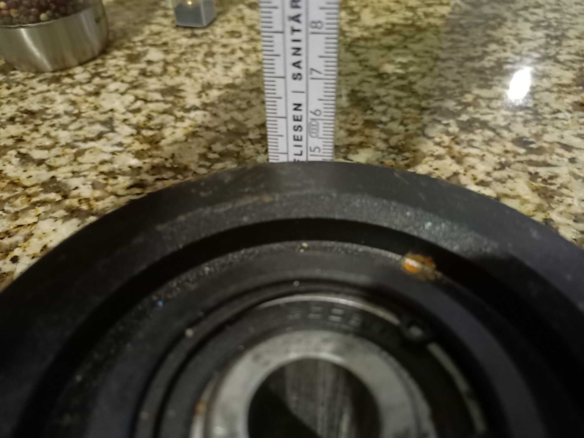 SPRZĘGŁO ODŚRODKOWE 90kg/120 kg fi 20 2 paski