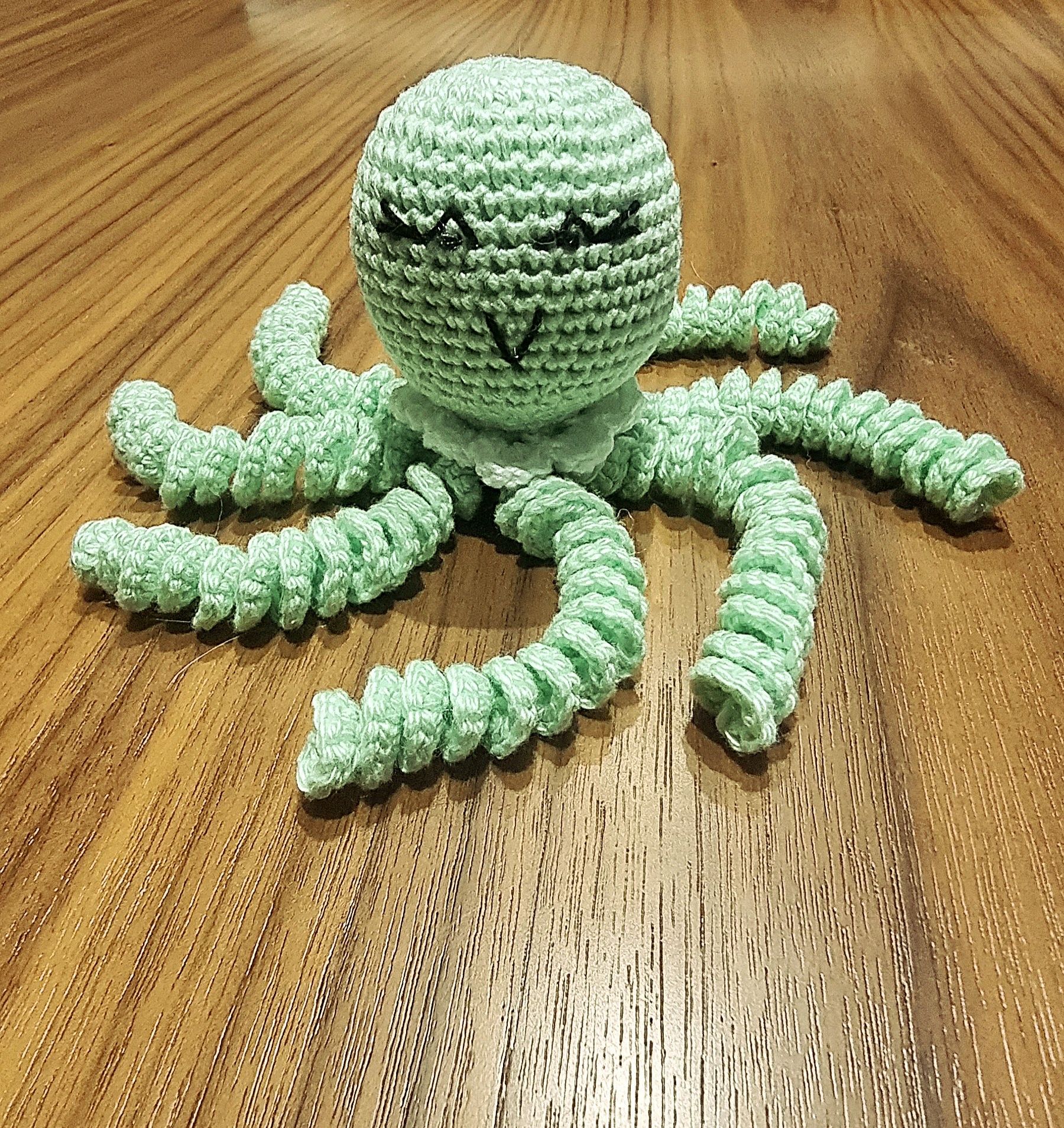 AMIGURUMI, Polvo