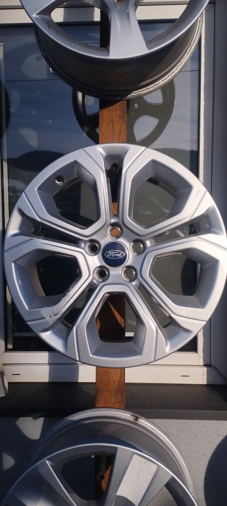 Felgi Aluminiowe 18" 5x108 Ford Volvo