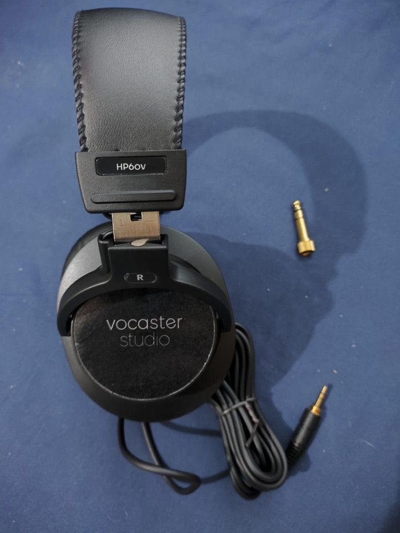 NOWE pro słuchawki Focusrite HP60v - część Vocaster Broadcast Kit