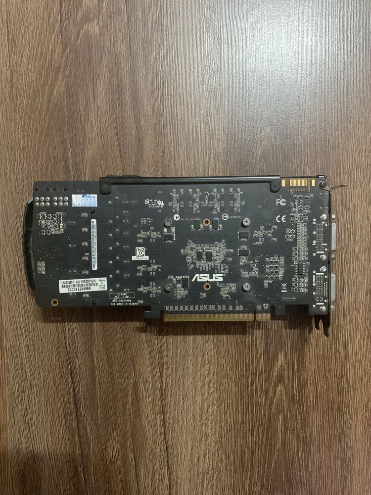 GTX 560TI на 2gb