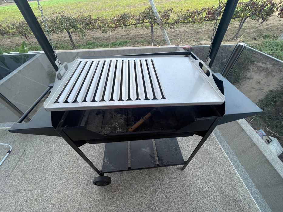 Churrasqueria a carvão