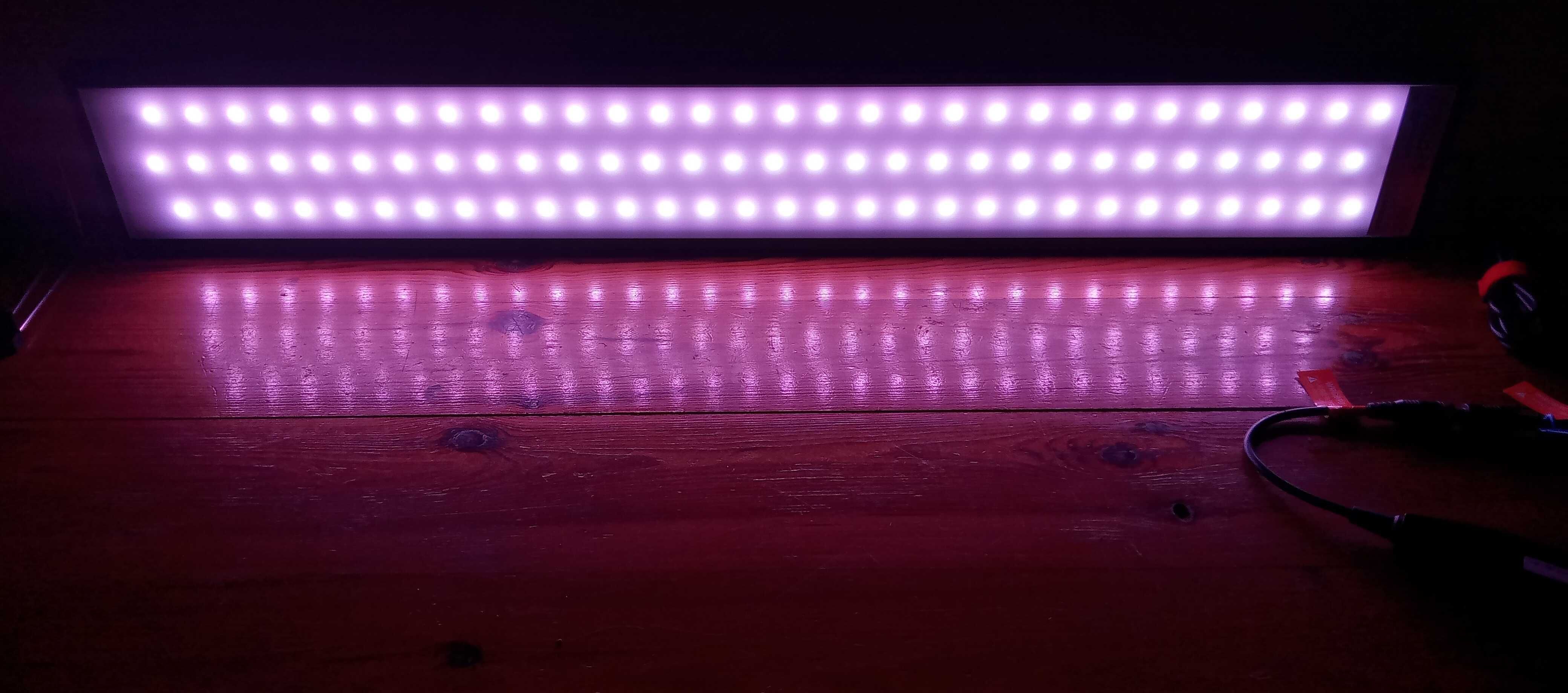 Lampa LED, oświetlenie akwarium Chihiros WRGB 90 II