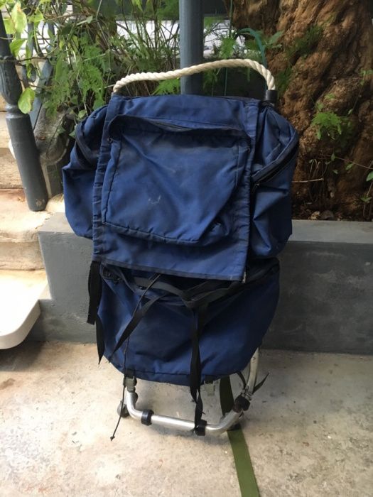 Mochila com armação