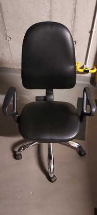 Krzesło obrotowe Nowy Styl Bravo Fotel obrotowy