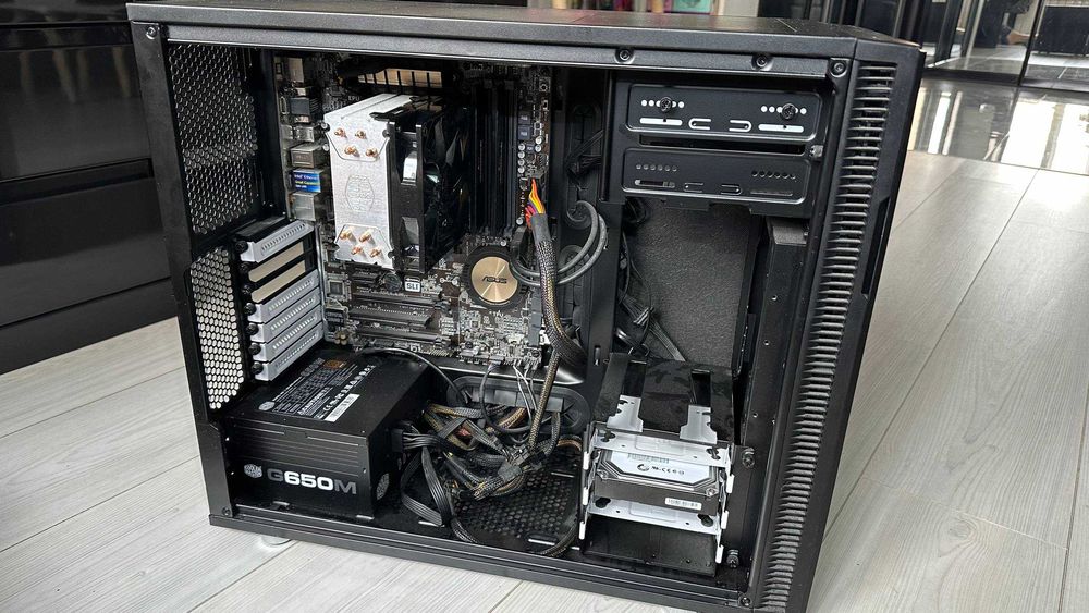 Корпус Fractal Design Define R5 Black (FD-CA-DEF-R5-BK)