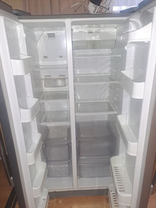 Холодильник LG Sidebyside