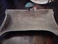 Decorações diversas, pratos, jarras, taças desde