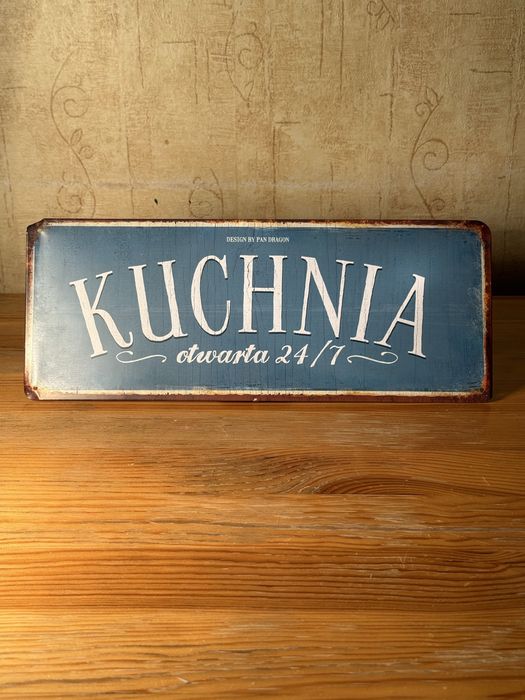 Metalowa tabliczka Kuchnia otwarta 24/7 – 13x33 cm