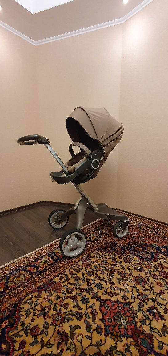 Stokke Xplory v4. Дитяча коляска.