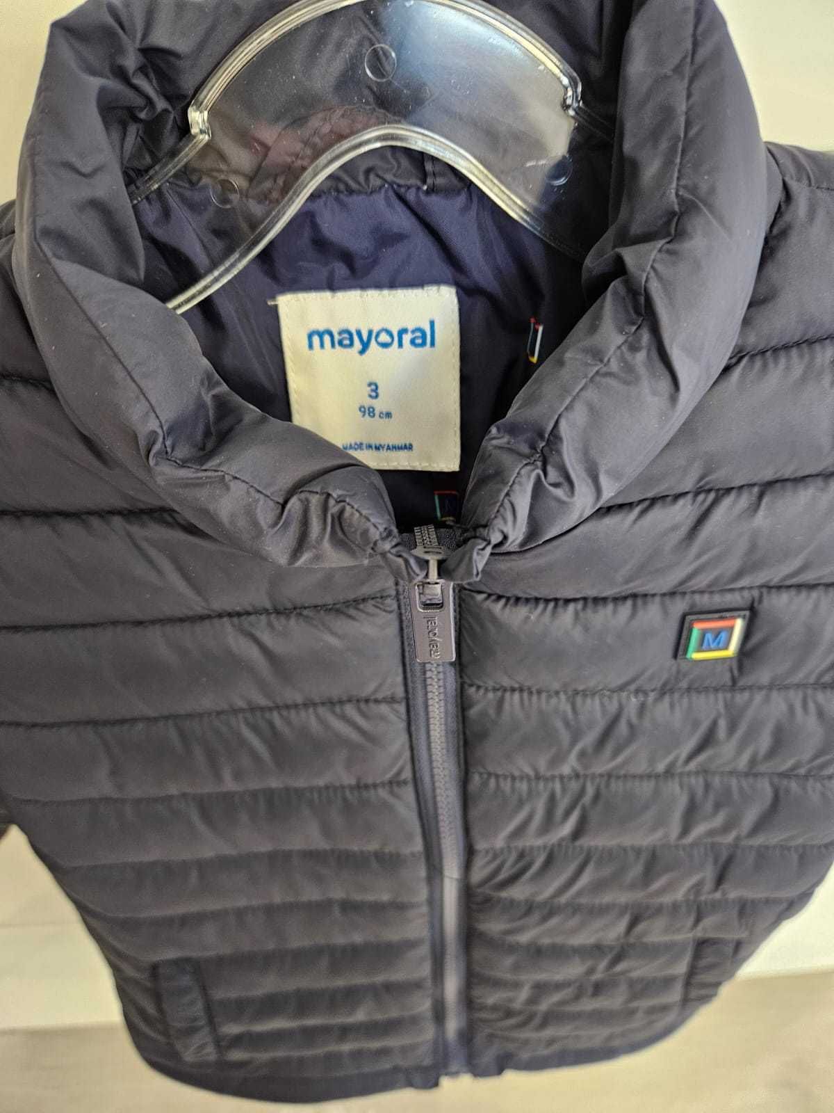 Kurtka pikowana Mayoral dla chłopca - wzrost 98 cm (3 lata).