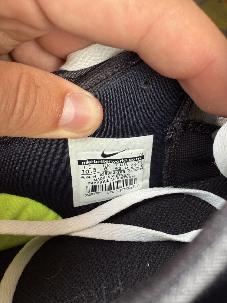 Кросівки Nike Free TR FIT4 (42,5)
