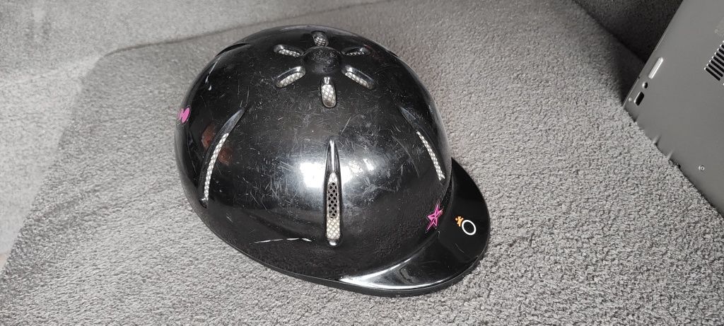 kask toczek jeździecki marki Fouganza dla dziewczynki XS 48-52