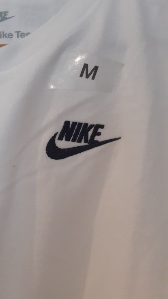 T-shirt da  Nike