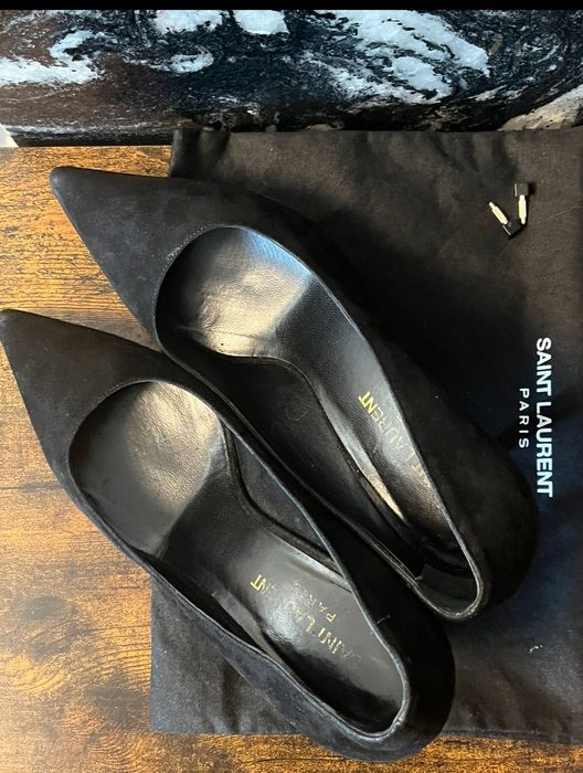 Szpilki zamszowe Saint Laurent