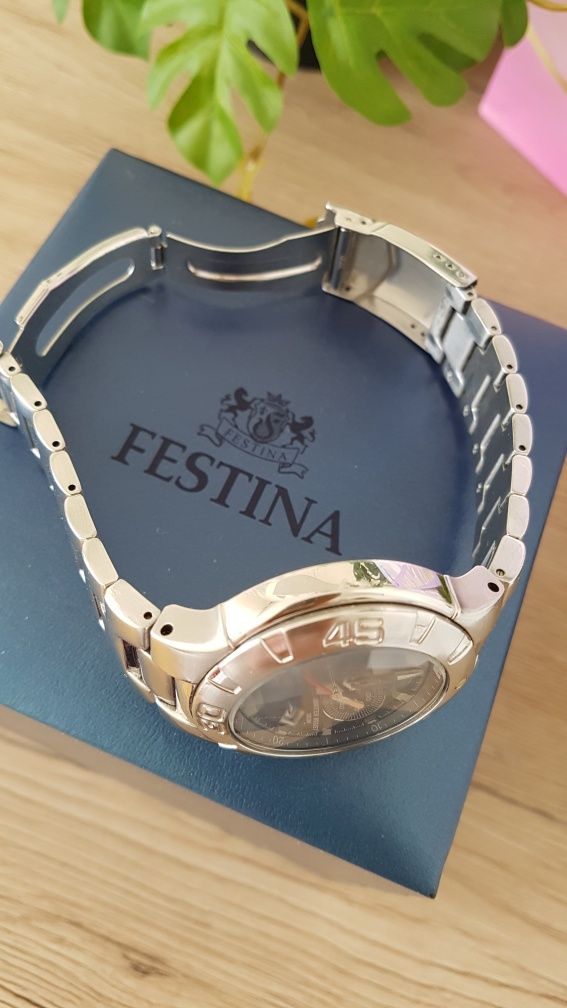 Zegarek FESTINA stan idealny