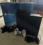 PlayStation 4, stan wzorowy, oryginalny zestaw.