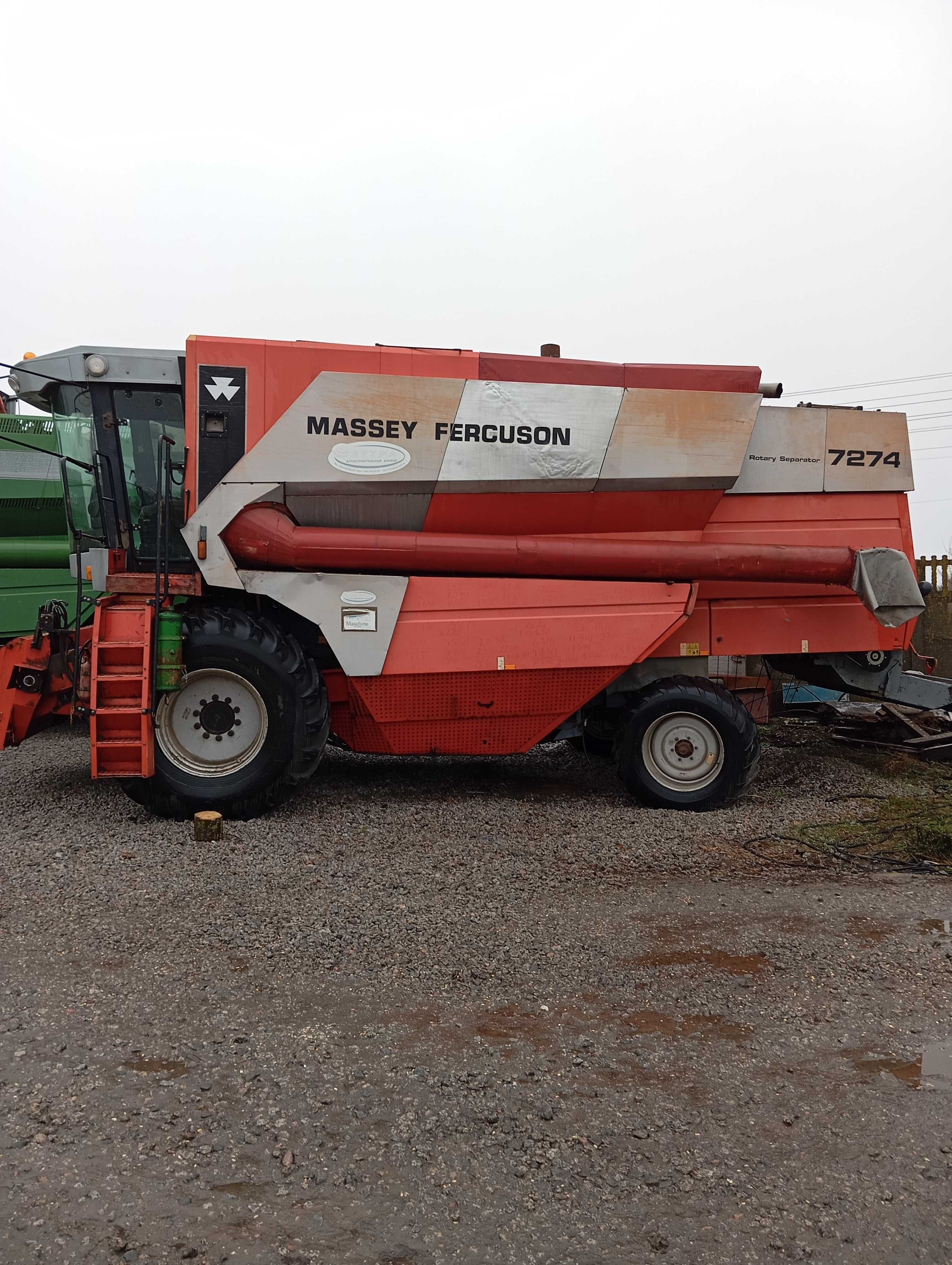 Massey Fercuson 7274