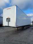 Fruehauf IZO 1 OS AMAZON LISTWY niski maut  Izoterma 1 os amazon wielton jak nowe