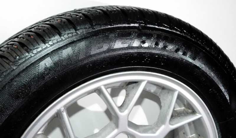Alufelgi koła Aixam kpl 4szt 4x114,3 opony wielosezonowe 145/70 r13