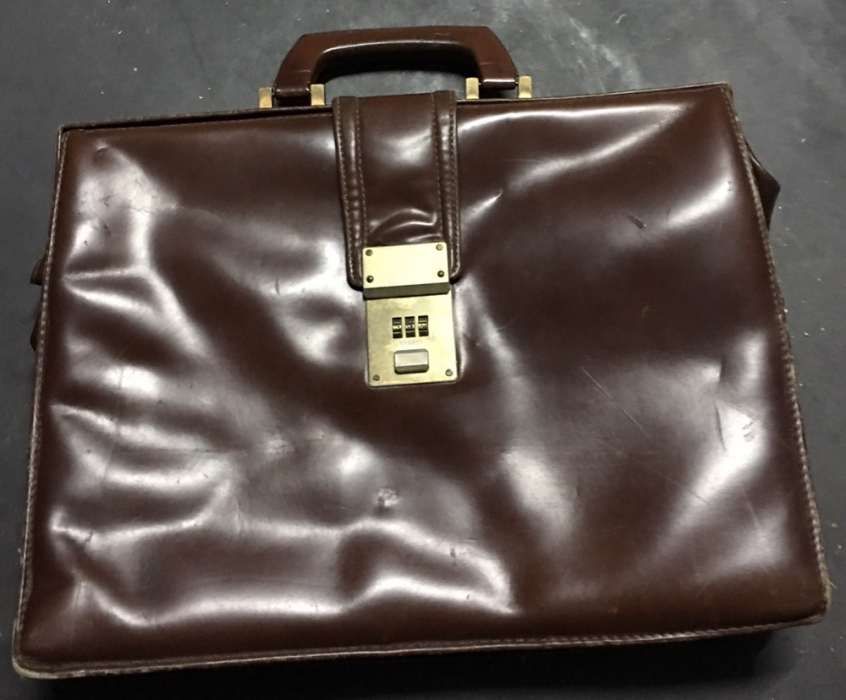 Mala Pasta executivo coro 100% Pele genuína. Luxo. Oportunidade única