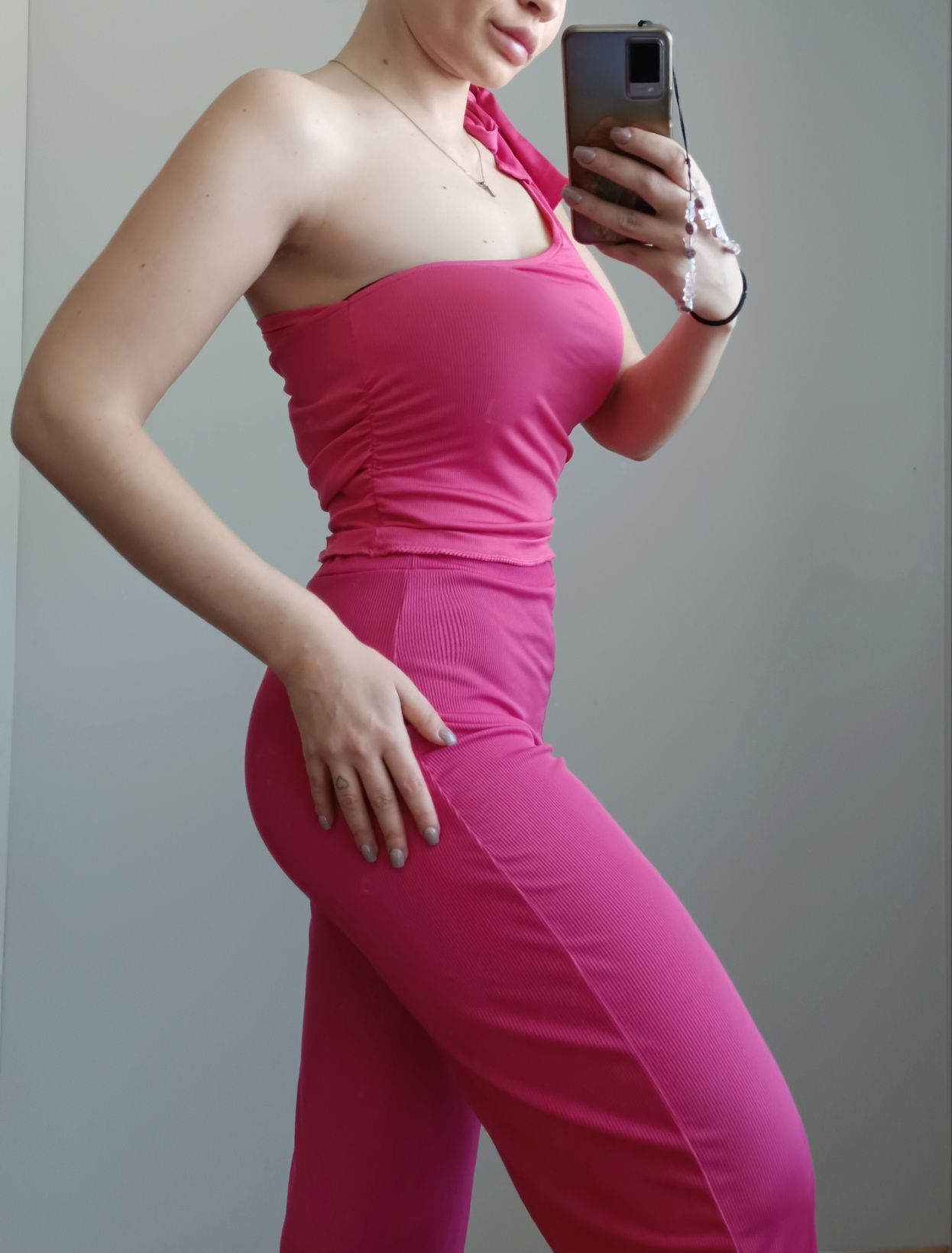 Kombinezon na jedno ramię komplet wide leg crop top