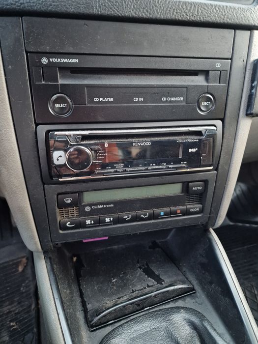 Radio samochodowe Kenwood KDC-BT700DAB Bluetooth Aux USB BT CD DAB+