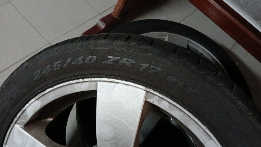 Jantes BMW 530 em bom estado