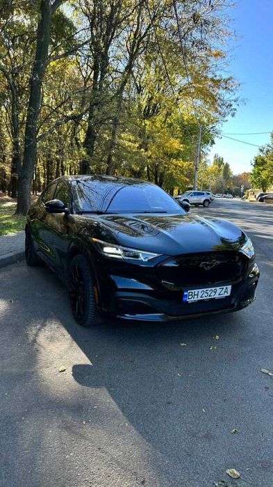 Електроавтомобіль Ford Mustang Mach-E 2023 AWD Premium 75.7 кВт Type 1