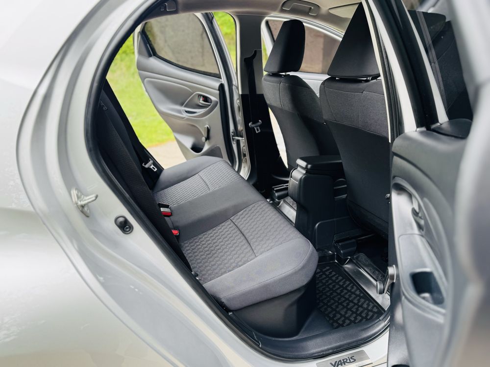 Toyota Yaris 1.5 Hybrid e-CVT Style 2023 рік Official