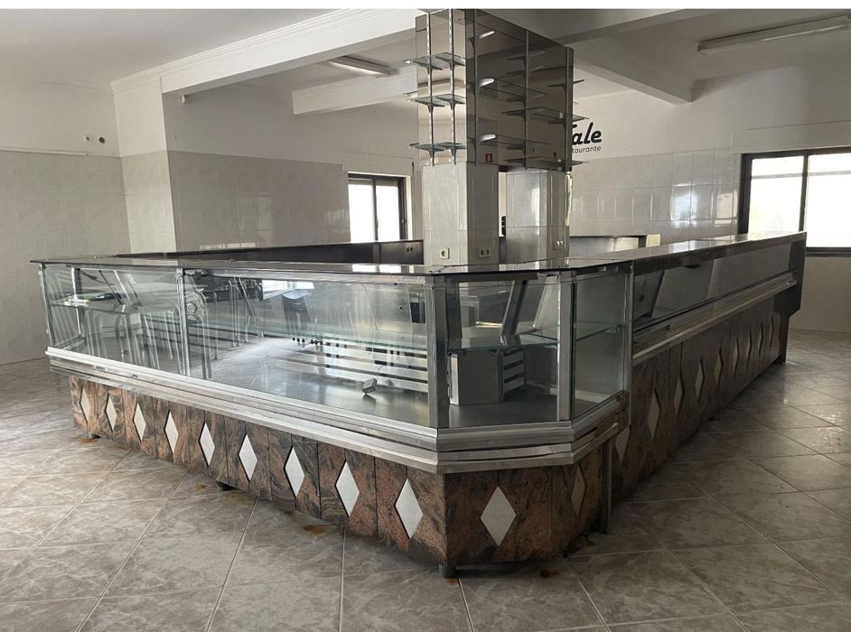 Alugrer de cafe e  Snack bar