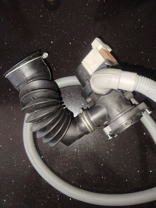 Ariston Hotpoint - Bomba esgoto