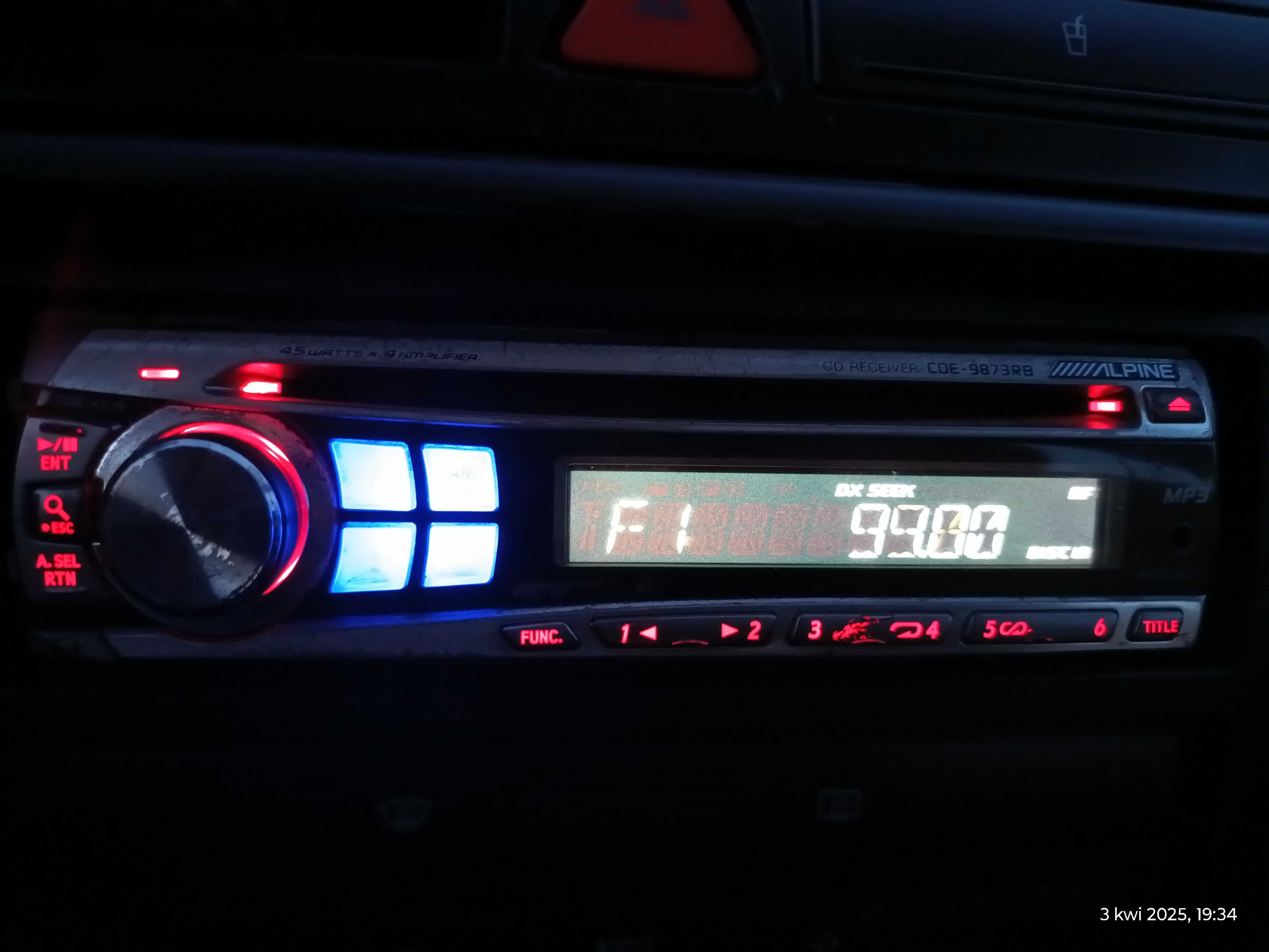 RadioCDText iPod AUX ALPINE CDE9873RB 45W MP3 Bass Subw Bluetooth 4RCA