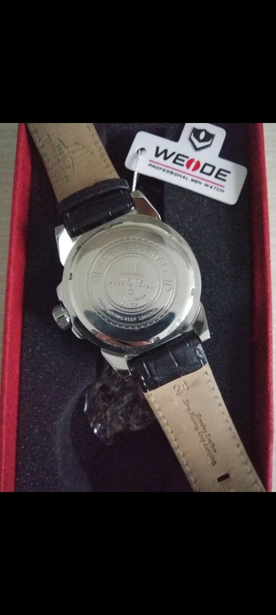 Weide оригінал, годинник кварц, з шкіряним ремінцем, стан відмінний