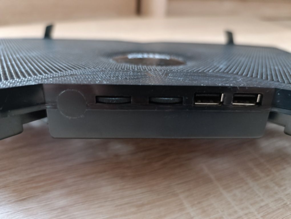 Podstawka chłodząca pod laptopa Silver Monkey X Massif