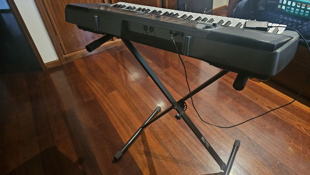 Piano Casio CTK700