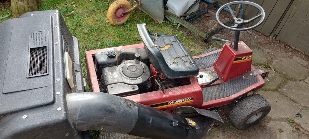Traktorek ogrodowy kosiarka z koszem Murray Briggs&stratton