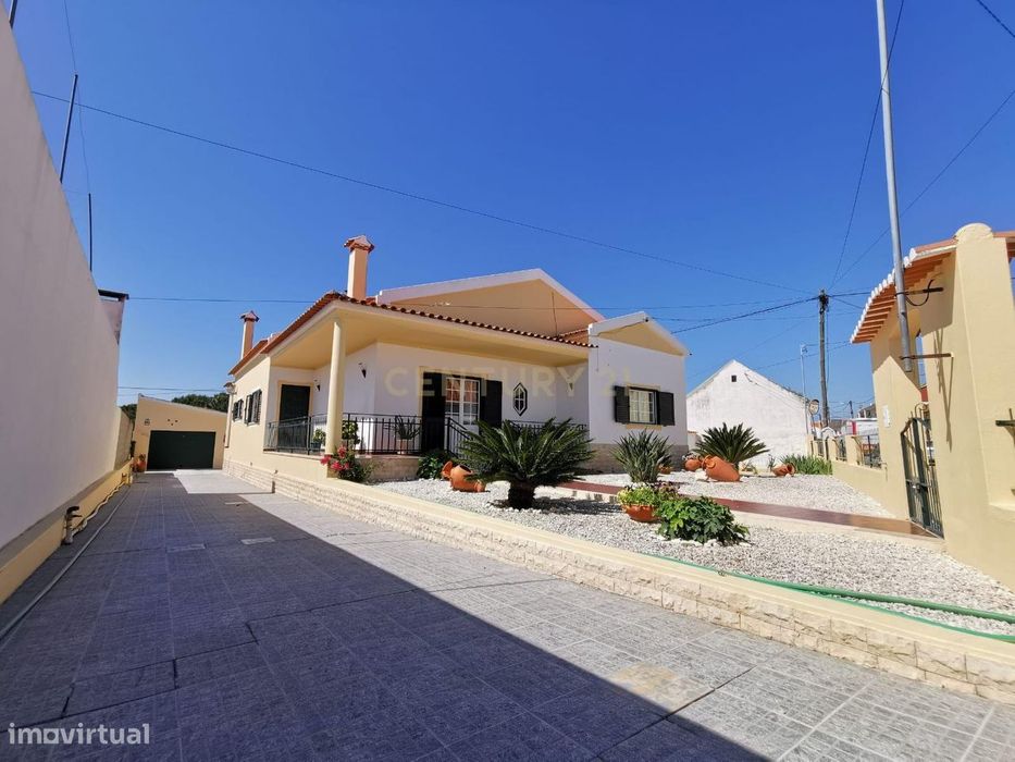 Moradias T3 + T2 (Lote com 1.500m2 - Santa Justa, Couço, Coruche
